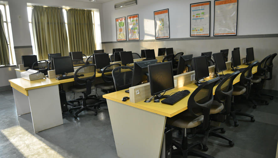 Sandip Polytechnic Nashik Laboratory (Information Department) photo 1